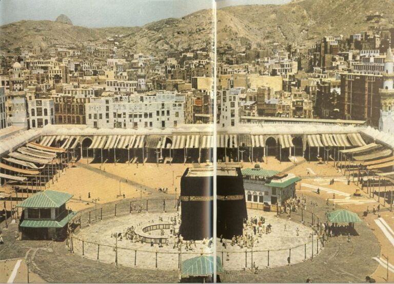 How Makkah and Madina Looks in Hajj 1953 from old photos