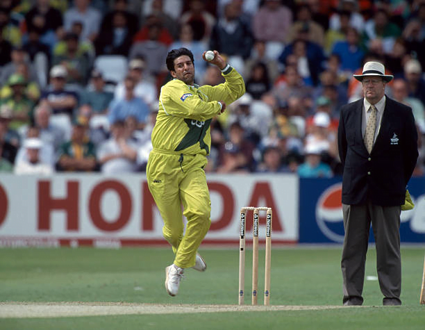 In his biography, Wasim Akram discusses his cocaine addiction