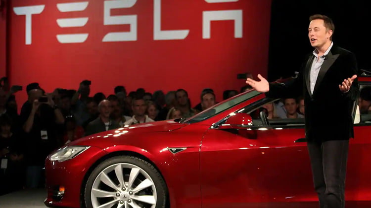 SEC filing: Elon Musk sells roughly $4 billion in Tesla stock.