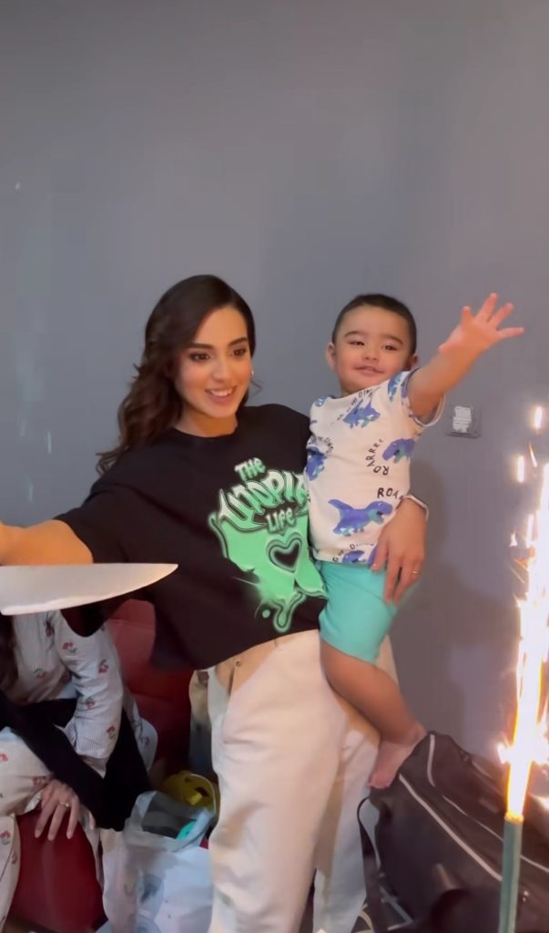 Iqra Aziz Photos of Her and Her Son from a Shoot's BTS